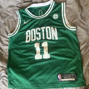 Boston Celtics jersey Kyle Irving